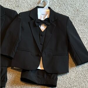 Black Formal Tuxedo Set with Bow Tie
